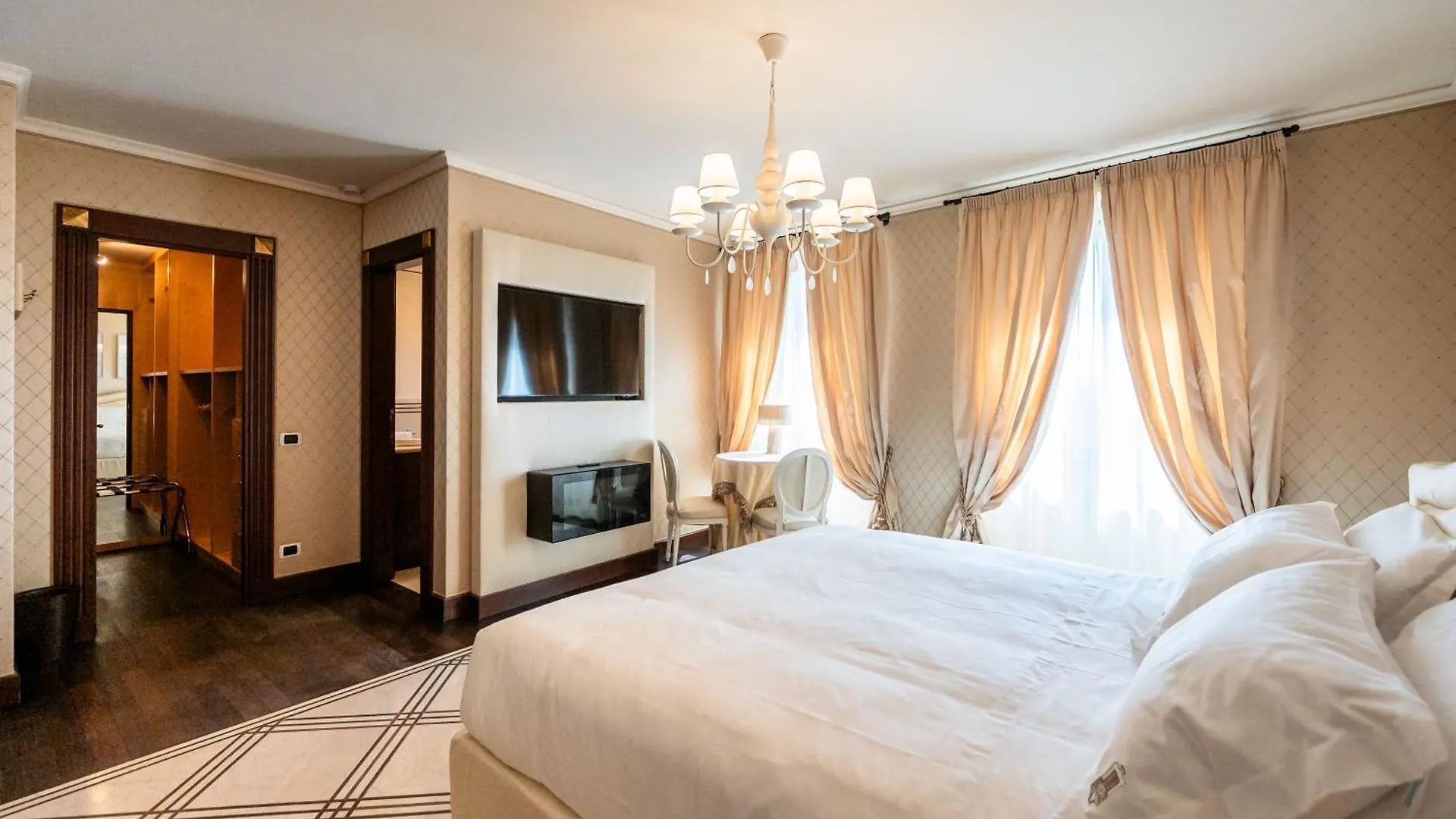 Palazzo Porta Picta Hotel Bergamo 0*,